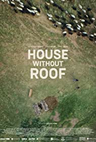 Watch Free House Without Roof (2016)