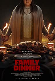 Watch Free Family Dinner (2022)
